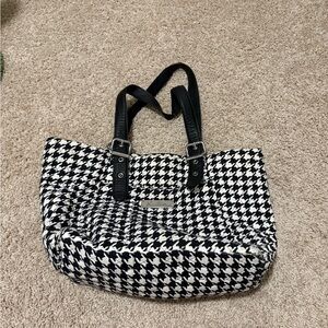 Vera Bradley Houndstooth Tote with Removable Black Straps